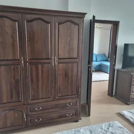 Babylon Apartment